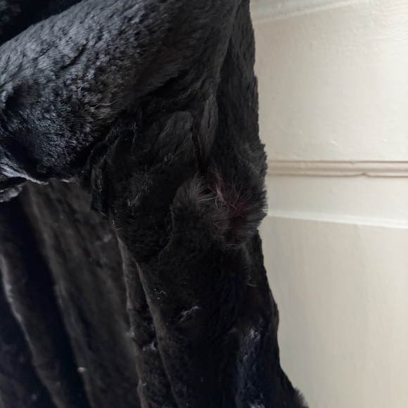 Vintage Black Fur Coat - Picture 14 of 14